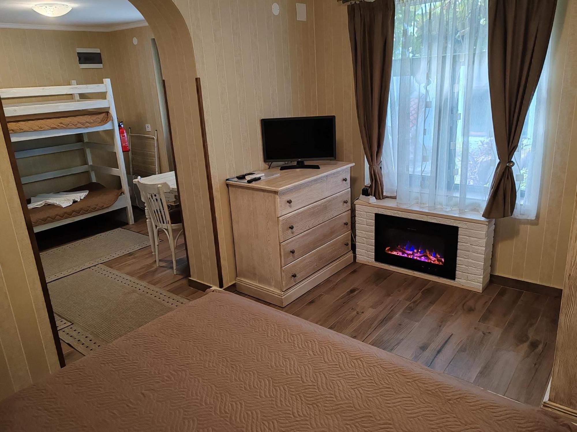 Самостоятелна Вила В Хаджи Марковата Къща За Гости В Дряново Esterno foto